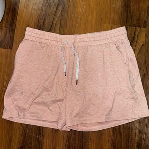 Cream color Pacific Trail shorts. Size L. Never worn.